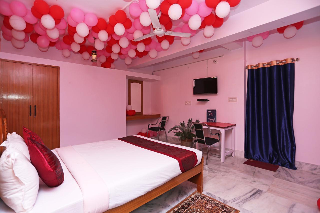 Oyo 10994 Hotel Luxury Inn Patna  Exterior photo